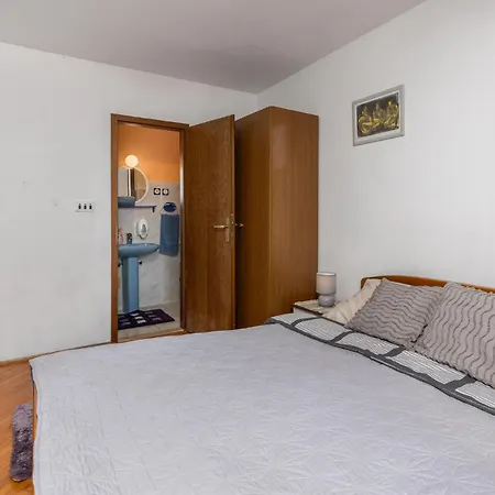 Holiday home Lovely Home In Jadranovo With Wifi