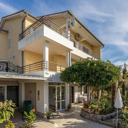 Lovely Home In Jadranovo With Wifi Jadranovo