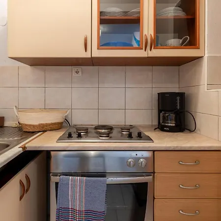 Lovely Home In Jadranovo With Wifi Semesterbostad